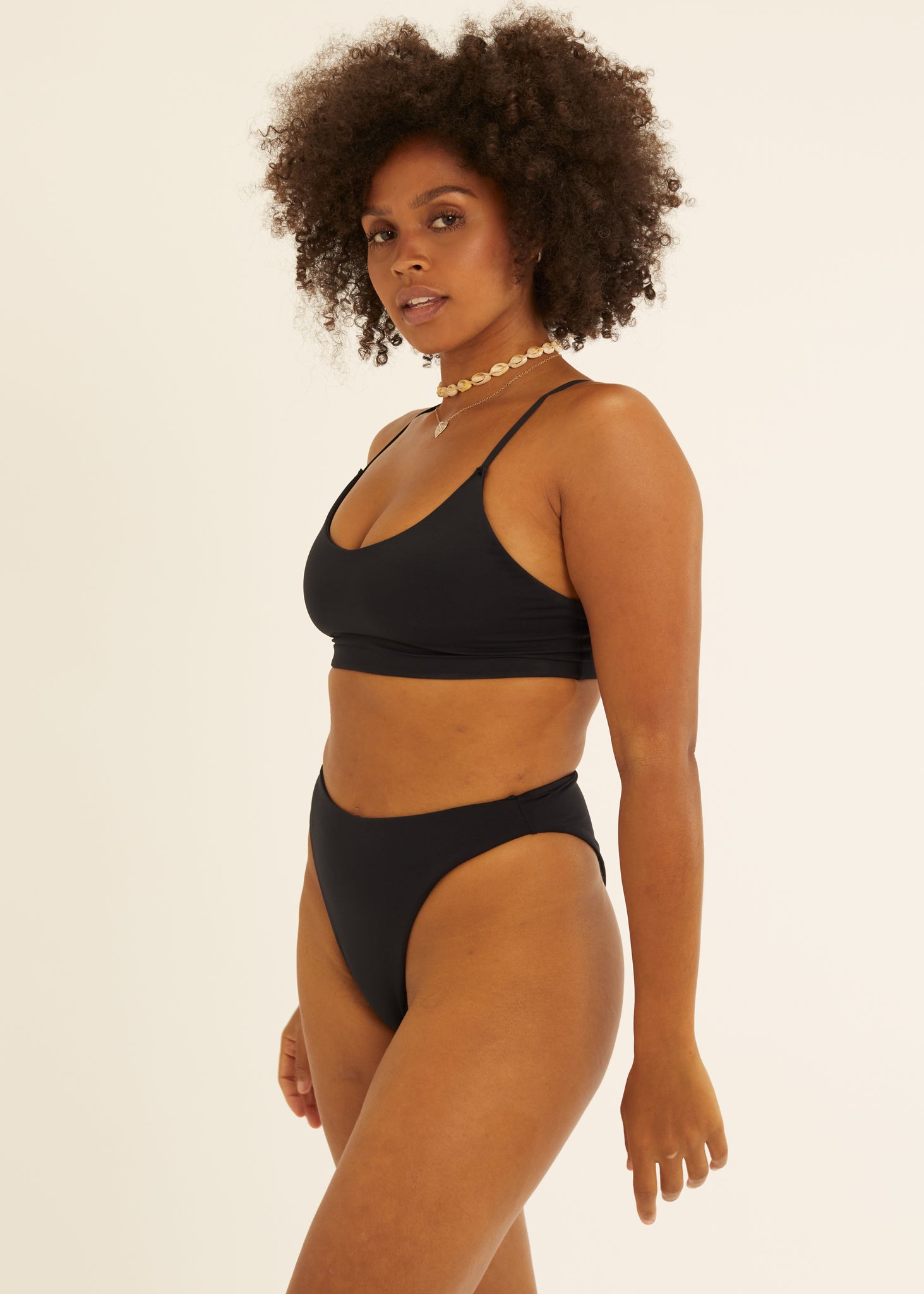 REBI ECO BIKINI TOP BLACK